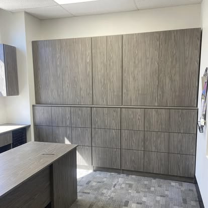 Office & custom cabinetry